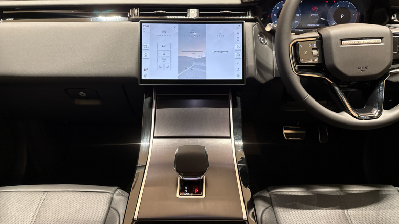 Land Rover Range Rover Velar 2.0 D200 MHEV Dynamic SE 5dr Auto Diesel Estate